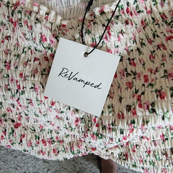 Revamped Off the Shoulder,Cropped Top. NWT. Size XL - Picture 6 of 10